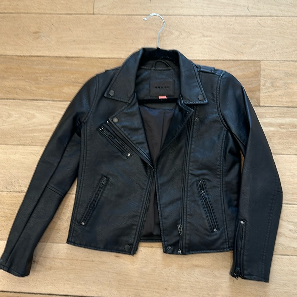 Girls Faux Leather BlankNYC jacket - size L - good condition